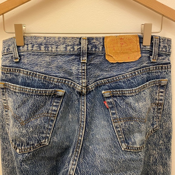 Authentic Vintage Levi’s 501 denim jeans - Picture 2 of 7